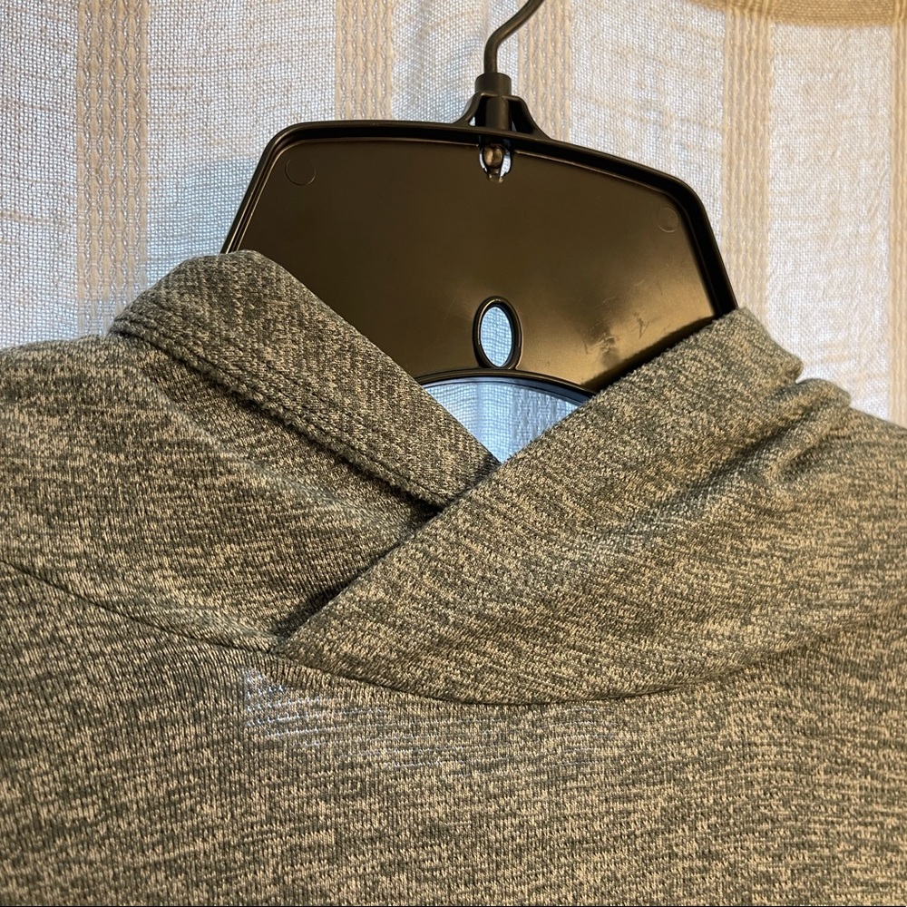 Lulu xl pullover soft like new